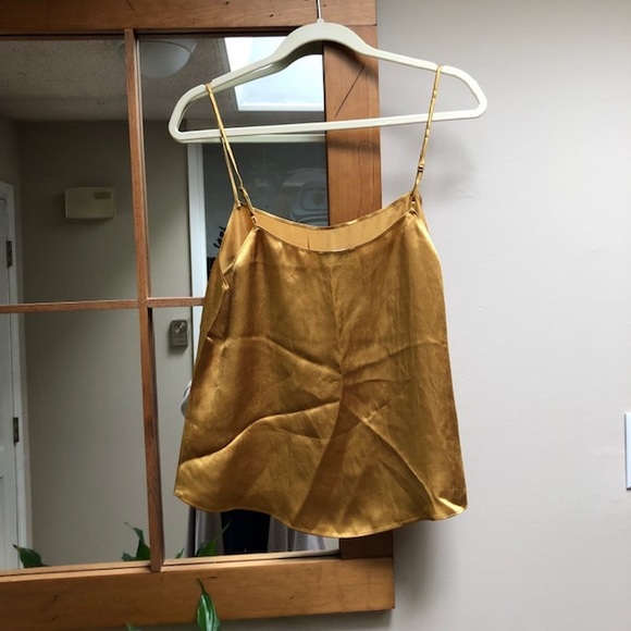 Aritzia Babaton ‘Benji’ Tank NWT - Picture 5 of 6